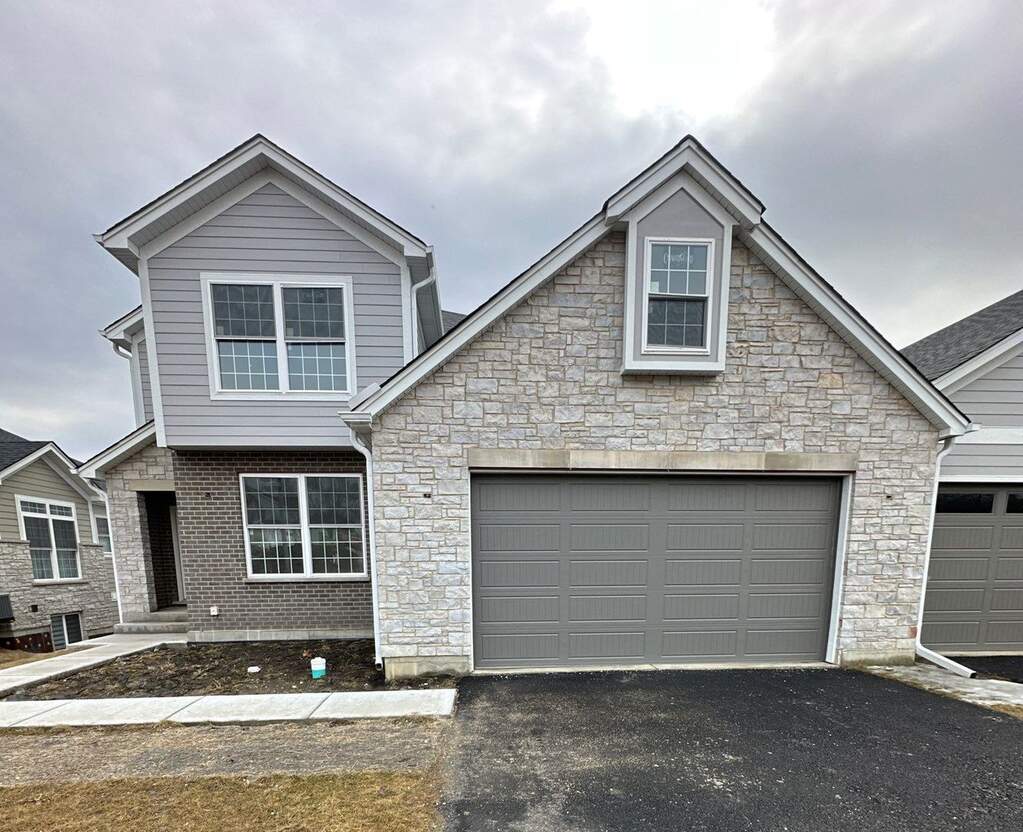 Homes for Sale in Arlington Heights